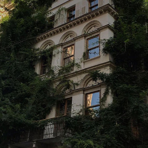 曰本女人裸体性做爰
